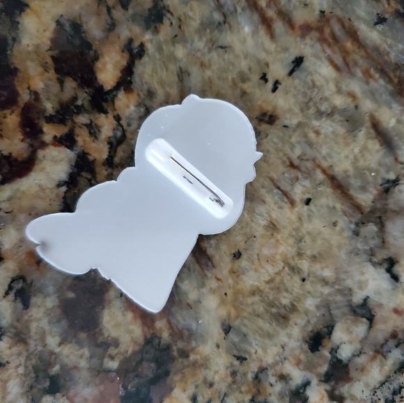 🖤Gothic punk style Jasmine acrylic pin - Picture 3 of 4